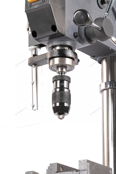 Станок сверлильный (1100Вт, 25мм, вариатор скорости,тиски) NORDBERG ND25111V